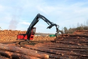 New Komatsu with logs